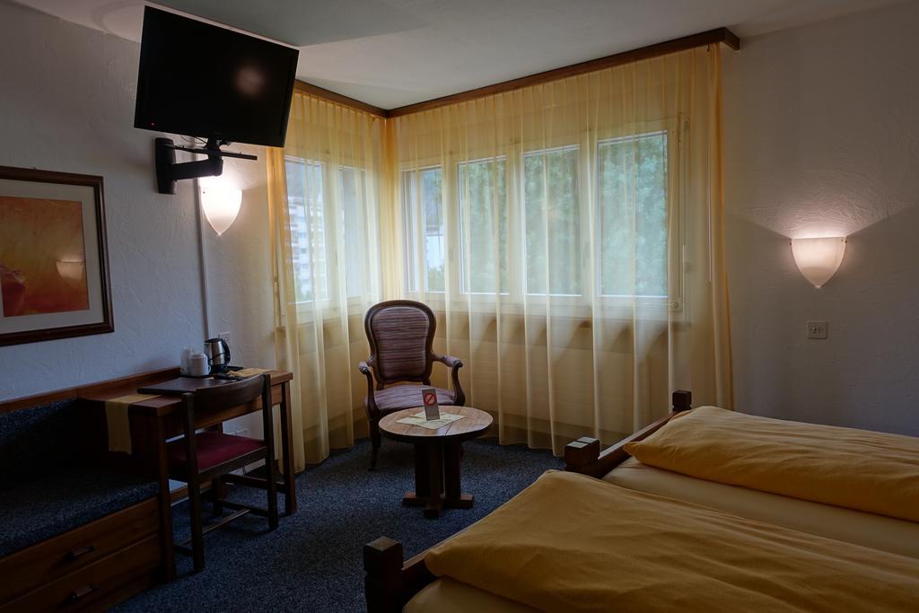 Schlosshotel - Self Check-In Hotel Brig Exterior foto